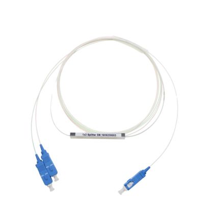 G657A1 FTTH 1x2 مقسم الألياف البصرية ، فاصل PLC صغير SC APC 0.9 مم