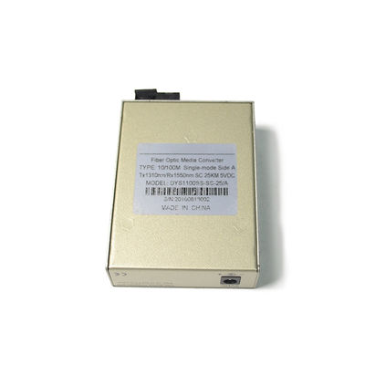 محول وسائط الألياف البصرية السريع جيجابت SFP LC SC 100M 1000M